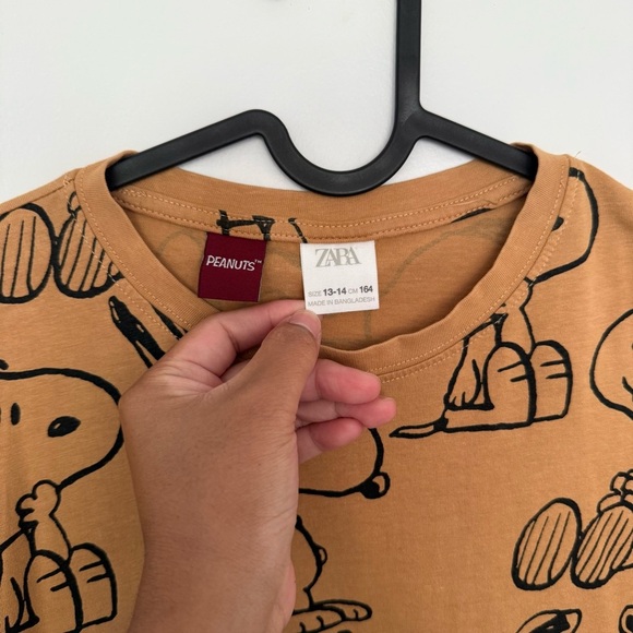 Zara Brown Long Sleeve Tee with Peanuts Print - Picture 3 of 3